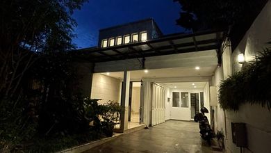 Penawaran Langka, rumah Mewah di Menteng, Jakarta Pusat, LB 450m²