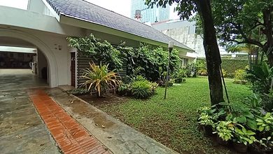 Rumah Area Luxury Wijaya, Jakarta Selatan - Harga Menarik 42 Miliar