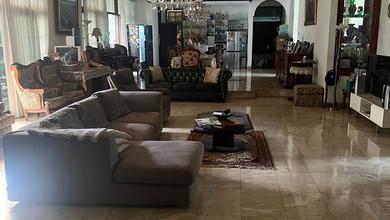 Rumah Elegan di Lebak Bulus, Jakarta Selatan, 4 KT, LT 827m²