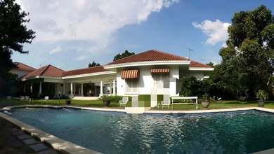 Penawaran Eksklusif, rumah Prestisius di Kemang, Jakarta Selatan, LB 2000m²