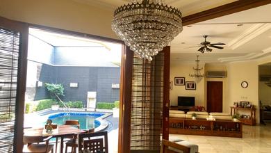 Hunian Elegan di Pondok Indah, Jakarta Selatan, 5 Kamar Tidur, LT 560m²