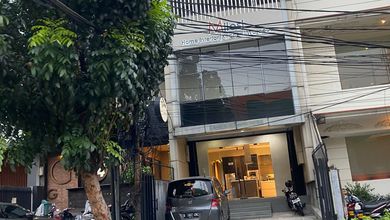 DIJUAL RUKO LOKASI STRATEGIS DI BARITO, KEBAYORAN BARU 