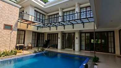 Rumah Elegan di Bintaro, Tangerang Selatan, 5 Kamar Tidur, LT 845m²