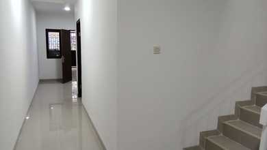Jual Rumah Cantik LT 90 m2 di Jembatan Lima, Jakarta Barat
