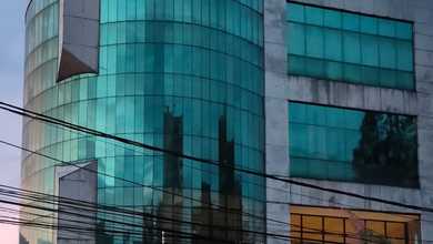 16,5x40 Gedung Office Jakarta Barat Bisa Untuk Resto,showroom