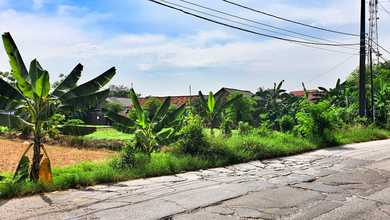 Jual Tanah Area Strategis, LT 649 m2