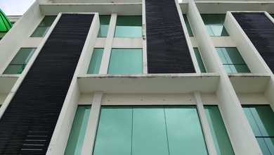 Ruko Gandeng Bangunan Baru 2 Unit Lokasi Strategis di Jatinegara Jaktim