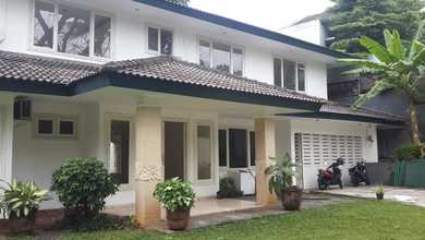 Dikontrakkan Rumah Murah di Kemang, Jakarta Selatan, LT 940m²