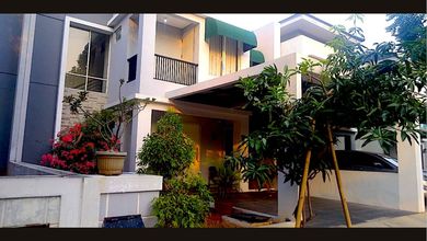 Jual Rumah Nyaman di Karawang Barat, Karawang - LT 162m²