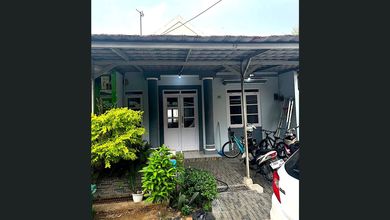 Jual Rumah Strategis di Karawang Barat, Karawang - LT 90m²