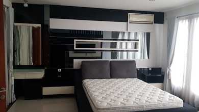 Rumah Prestisius di Kawasan Green Ville, Jakarta Barat, LB 212m², Harga 8,29 Miliar
