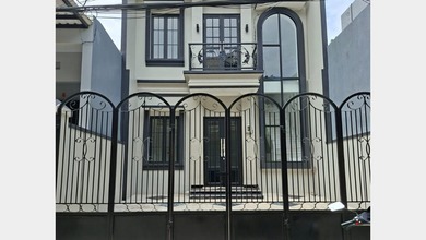 Rumah Mewah di Kebon Jeruk, Jakarta Barat, 3 Kamar Tidur, LT 90m²
