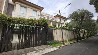 Kesempatan Eksklusif, rumah Mewah di Kembangan, Jakarta Barat, LB 1038m²