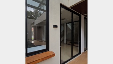 Dijual rumah Eksklusif di Lippo Karawaci, Tangerang - LT 300m²