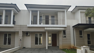 Sewa Rumah Favorit di Suvarna Sutera, Tangerang, Harga Terjangkau