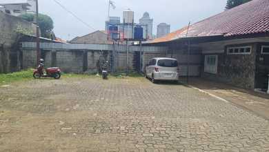 Dijual rumah Premium di Kebayoran Lama, Jakarta Selatan - LT 2100m²