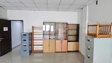 di Sewakan Ruko Strategis Hadap Selatan 31/4 Lantai 5x15 di Sunter