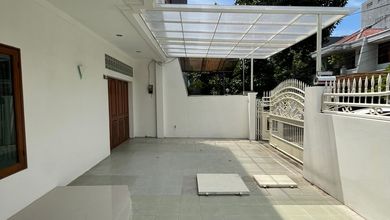 Rumah Elegan di Kelapa Gading, Jakarta Utara, 4 KT, LT 187m²