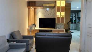 For Sale rumah Eksklusif di Kelapa Gading, Jakarta Utara - LT 108m²