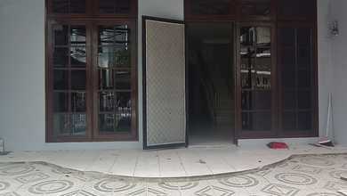 Dikontrakkan Rumah Murah di Kelapa Gading, Jakarta Utara, LT 102m²