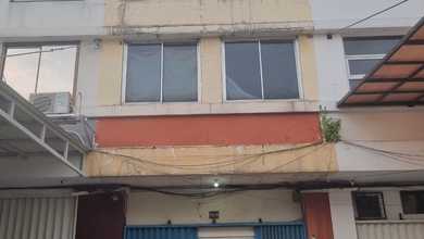 Dijual Murah Ruko 3,6 Lantai Di Cempaka Mas