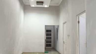 Rumah Mewah di Sunter, Jakarta Utara, 2 Kamar Tidur, LT 120m²