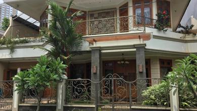 Sewa Rumah Nyaman di Kuningan, Jakarta Selatan, LT 401m²