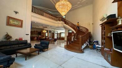 For Sale rumah Eksklusif di Pantai Mutiara, Jakarta Utara - LT 583m²