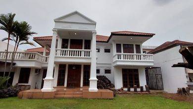 Jual Rumah Siap Huni di Pondok Indah, Jakarta Selatan, Luas 1382 m2