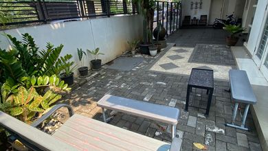 Dijual rumah Eksklusif di Pondok Indah, Jakarta Selatan - LT 260m²
