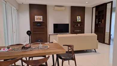 Rumah Sewa Nyaman Lokasi Pantai Indah Kapuk, Jakarta Utara, LB 459m²