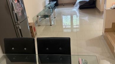 Disewakan Segera Rumah Bagus dengan Tanah Luas 90 m2 Daerah Daan Mogot