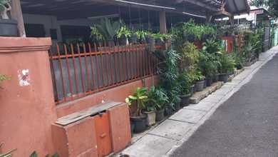 Rumah Eksklusif Luas 250 m2, di Senen, Jakarta Pusat