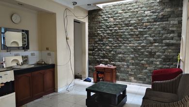 Rumah Sewa Nyaman Lokasi Cempaka Putih, Jakarta Pusat, LB 100m²