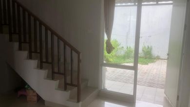 Disewakan Segera Rumah Bagus dengan Lahan Luas 102 m2 di Cakung