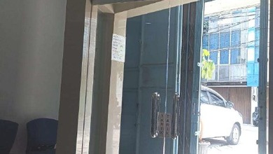 Dijual Cepat!! Murah!! Ruko Gandeng Dua4 Lantai,Terawat,Siap Huni**Meida