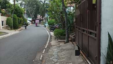 Rumah Elite di Kawasan Cempaka Putih, Jakarta Pusat, LB 225m², Harga 3,8 Miliar