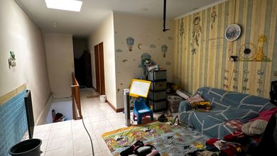 Rumah Area Luxury Jelambar, Jakarta Barat - Harga Menarik 2,95 Miliar