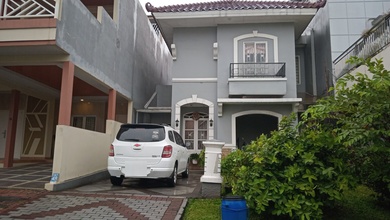 Kesempatan Rumah di Kota Wisata, Bogor, LB 100m², Harga 2 Miliar