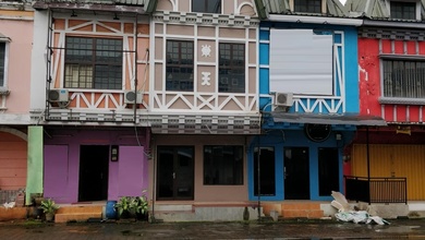 Ruko Untuk Bisnis Yang Di Perumahan Kota Wisata