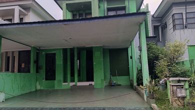 Rumah Dijual di Legenda Wisata, Bogor, LB 200m², Harga Terbaik!