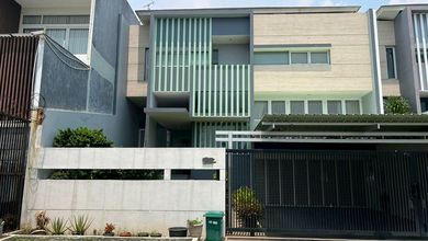 Dijual rumah Premium di Citra Garden, Jakarta Barat - LT 240m²