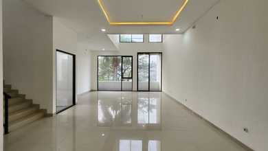 Penawaran Eksklusif, rumah Mewah di Citra Garden, Jakarta Barat, LB 465m²
