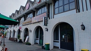 Disewakan Ruko Citra Garden 8 Gandeng Sunset Avenue Hadap Danau