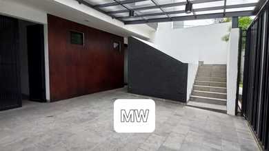 Hunian Elite di Kawasan Citra Garden, Jakarta Barat, LB 465m², Harga 5,2 Miliar