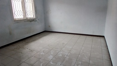 Rumah Dijual di Taman Palem, Jakarta Barat, LB 120m², Harga Kompetitif!