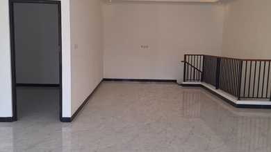 Properti Siap Huni di Kawasan Citra Garden, Jakarta Barat, LT 128m²