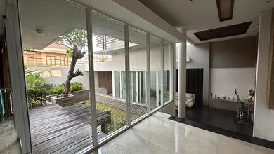 Penawaran Langka, rumah Prestisius di Citra Garden, Jakarta Barat, LB 400m²