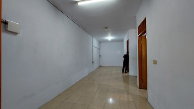 Dikontrakkan Rumah Terjangkau di Muara Karang, Jakarta Utara, LT 120m²