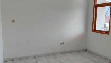Sewa ruko muara karang blok 4 kondisi kosong
